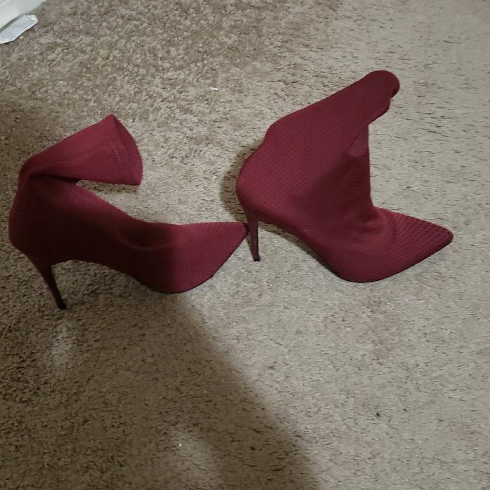 Dress shoes